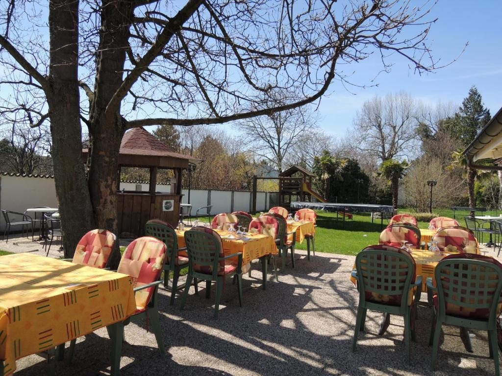Hotel Du Port - Free Parking - Breakfast Included Estavayer-le-lac Exterior foto