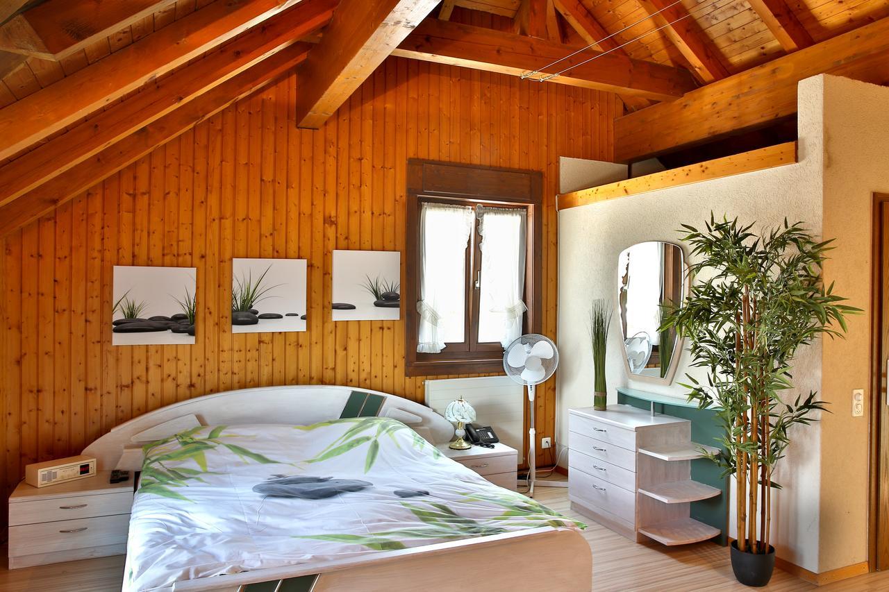 Hotel Du Port - Free Parking - Breakfast Included Estavayer-le-lac Exterior foto